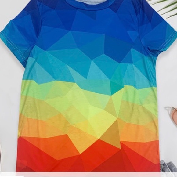 NWT Women’s Rainbow T-shirt - Picture 2 of 2